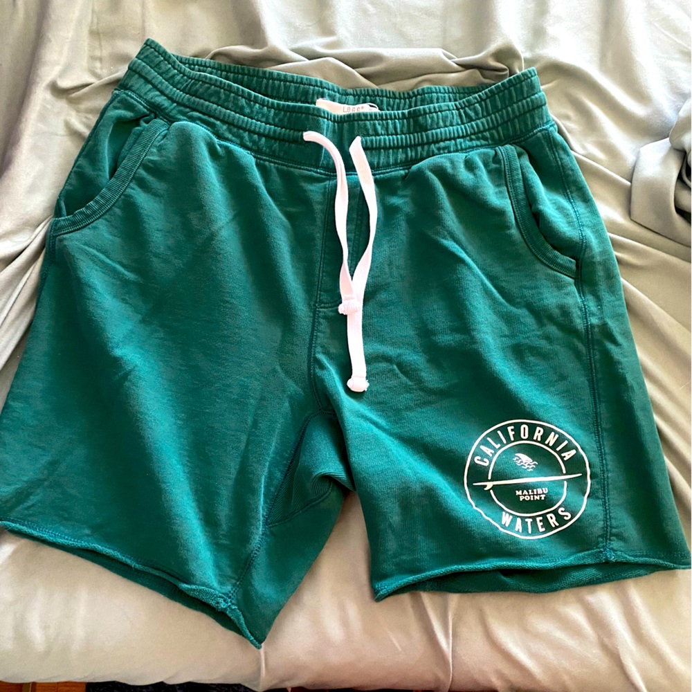 H&M green cotton shorts. Stretchy material.